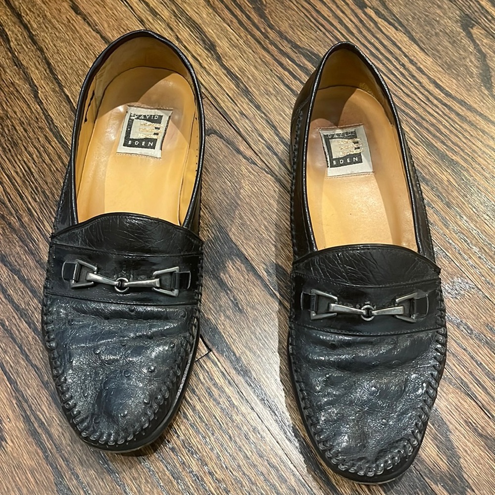 Black dress loafer by David Eden. Very well cared for and super comfortable.